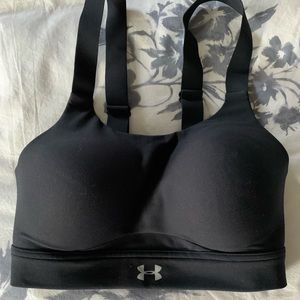 UNDER ARMOUR SPORTS BRA